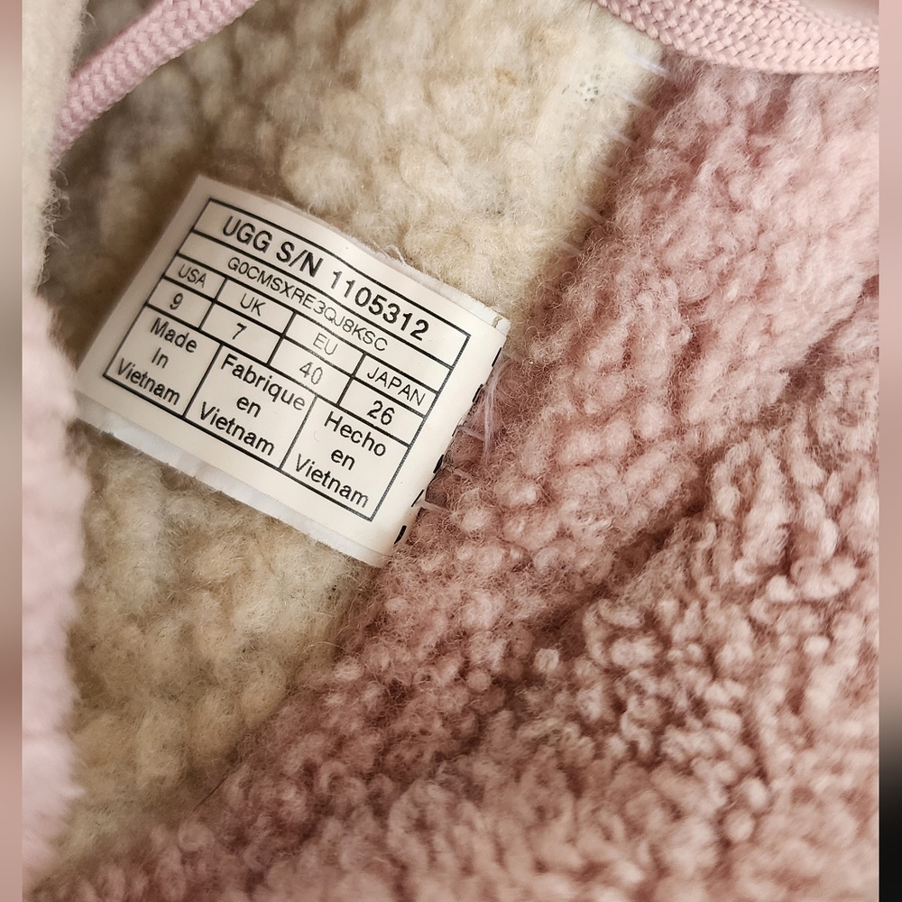UGG BIRCH LACE-UP SHEARLING- PINK CRYSTAL Sz 9 - Picture 4 of 6